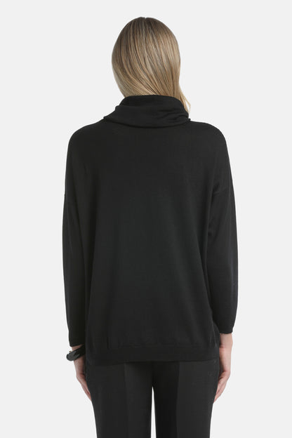 Luisa Spagnoli_Nero/Biscotto_Motel - Jacquard Turtleneck_MOTEL_0101 2246_02