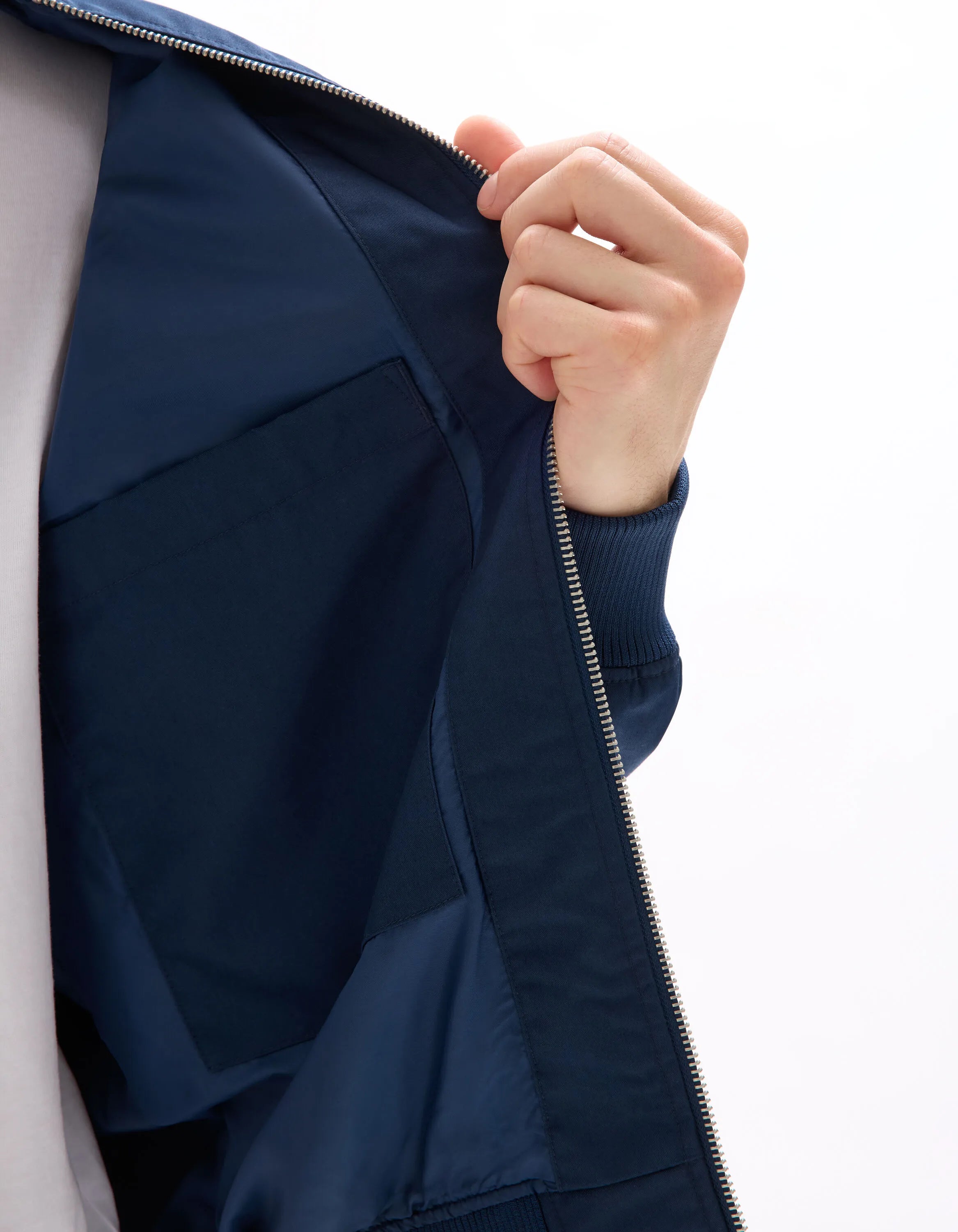 Celio_Navy_Lightweight Bomber Jacket_MUBLUZ_NAVY_05