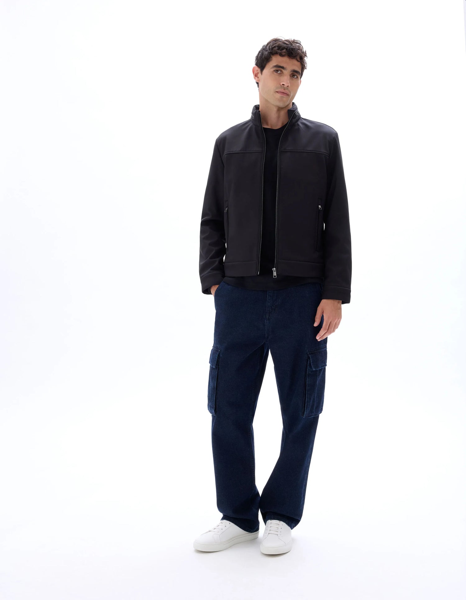 Celio_Black_Softshell Jacket with Stand-Up Collar_MUPRADO_BLACK_01