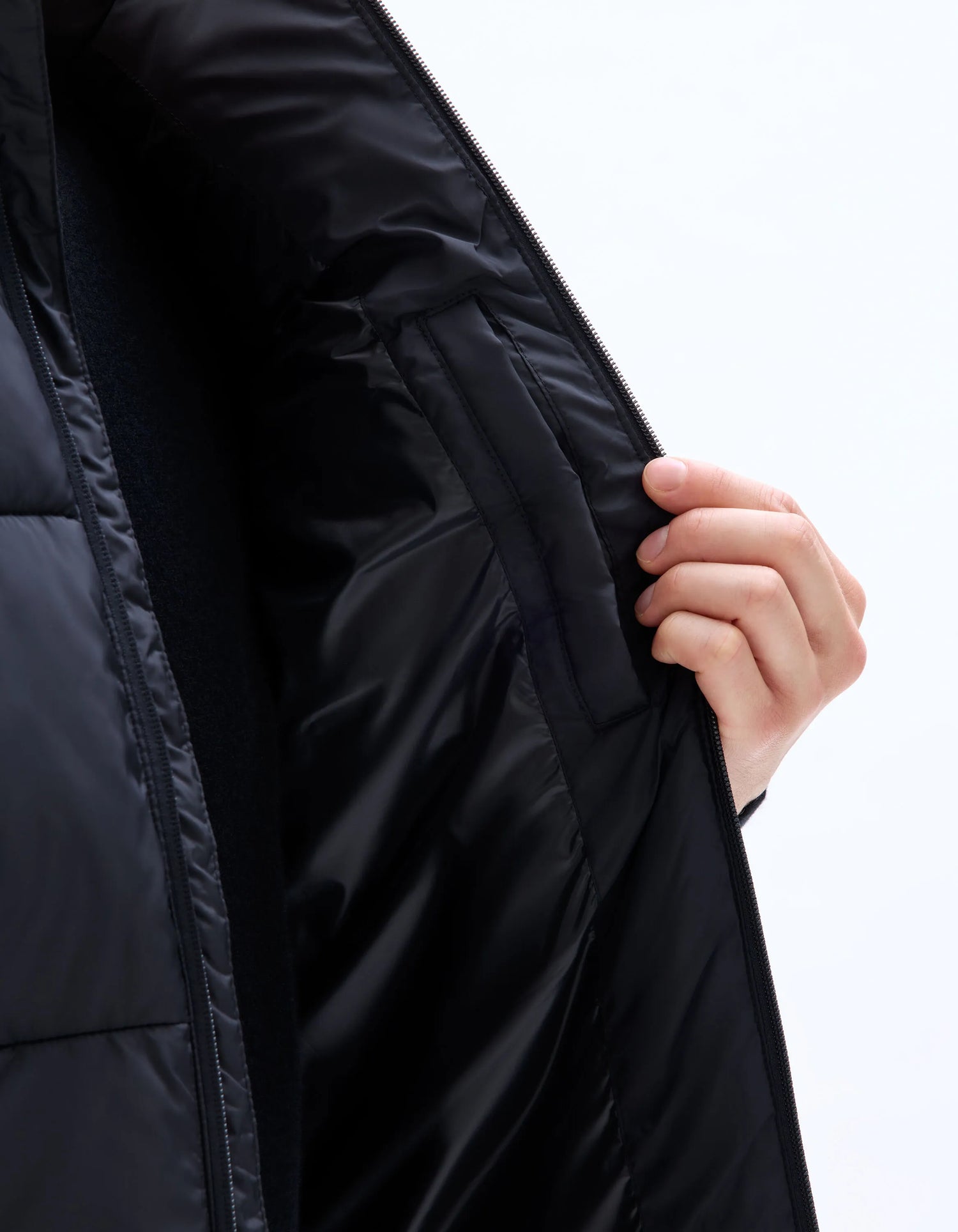 Celio_Black_Warm Sleeveless Down Jacket_MUPUFFYSL_BLACK_04