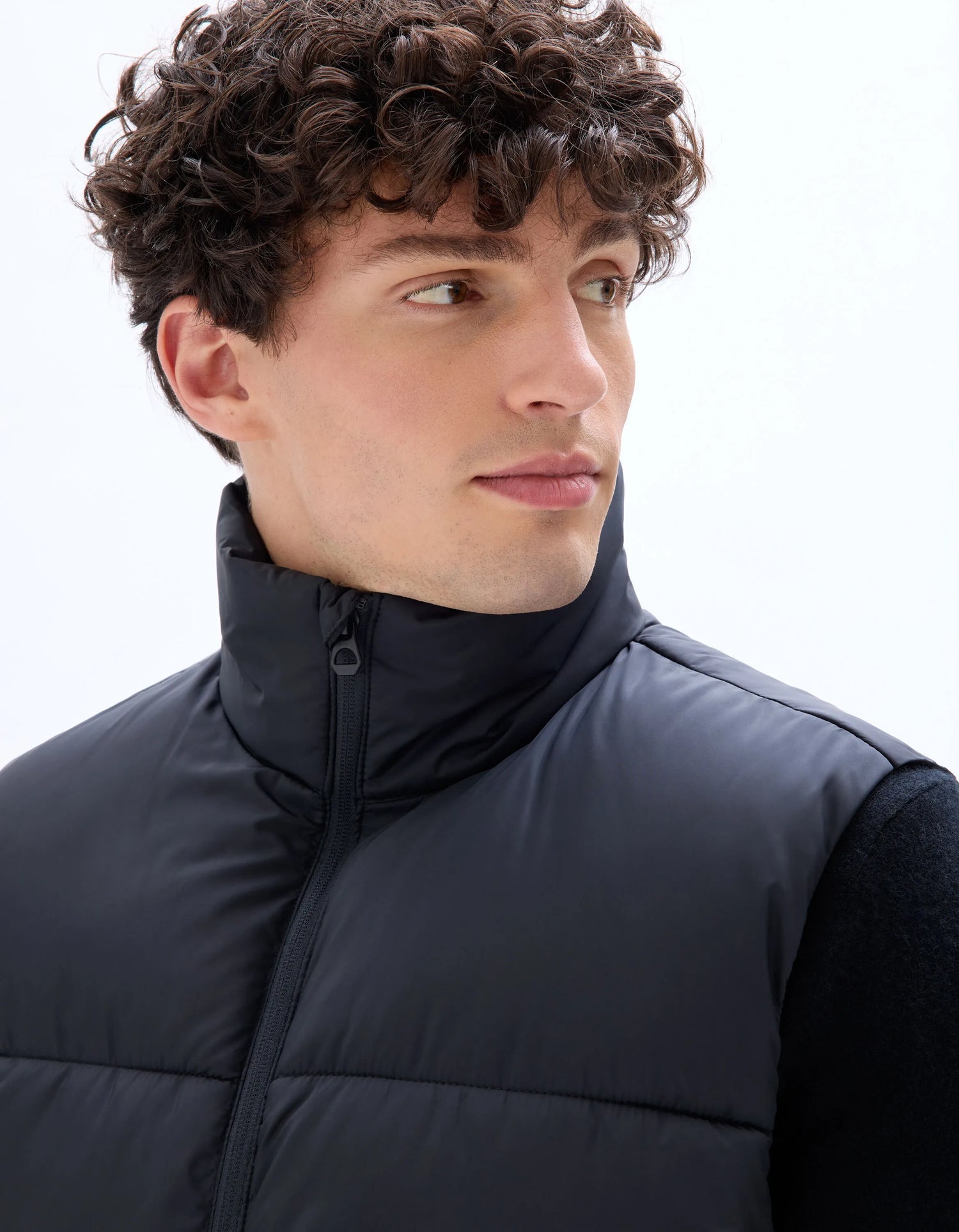 Celio_Black_Warm Sleeveless Down Jacket_MUPUFFYSL_BLACK_05