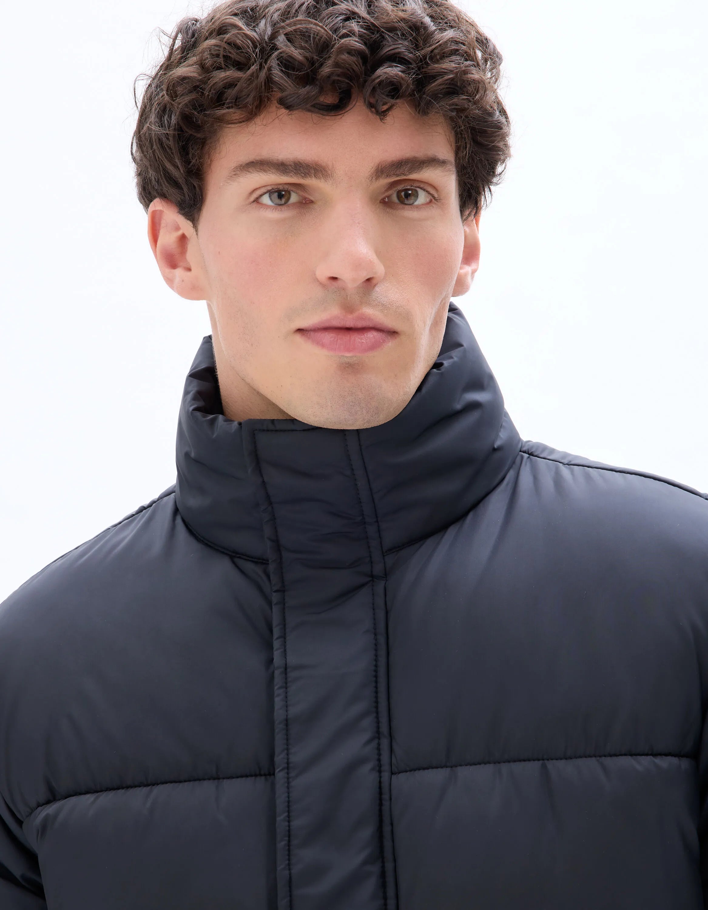 Celio_Black_Airwarm Warm Down Jacket with High Collar - Black_MUPUFY_BLACK_04