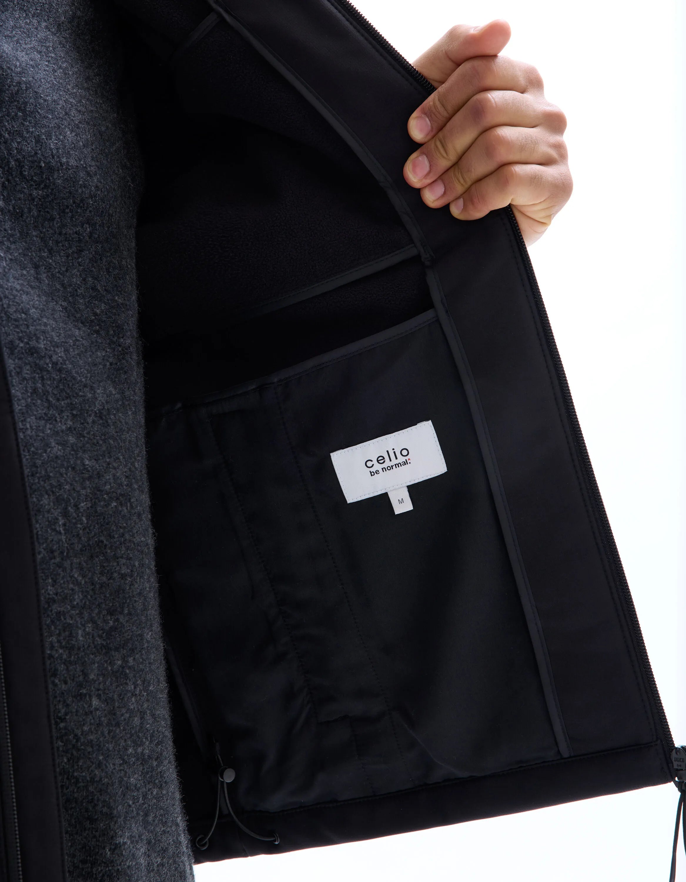 Celio_Black_Hooded Softshell Jacket_MUSHELL_BLACK_05