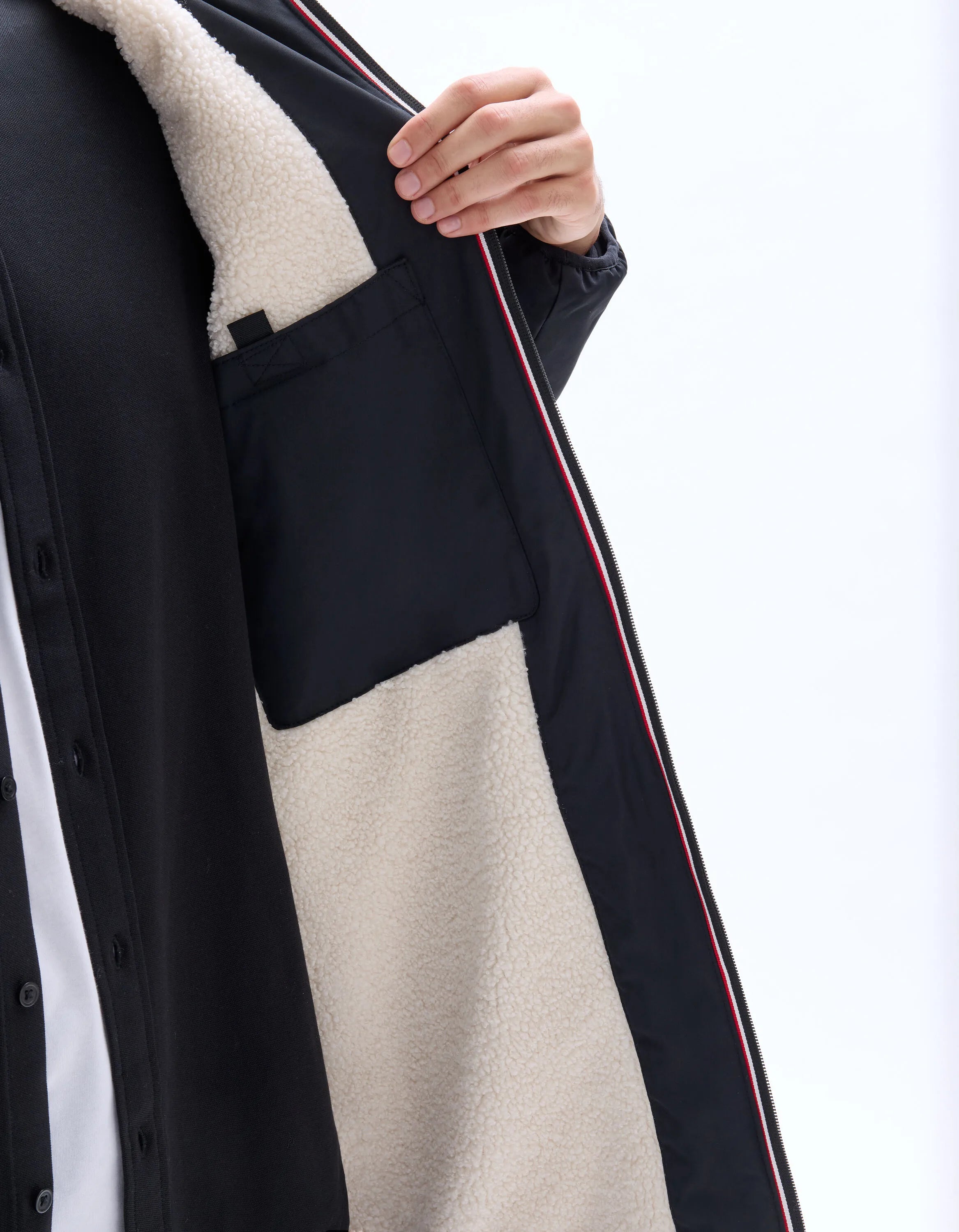 Celio_Black_Sherpa-Lined Hooded Parka_MUTEK_BLACK_05