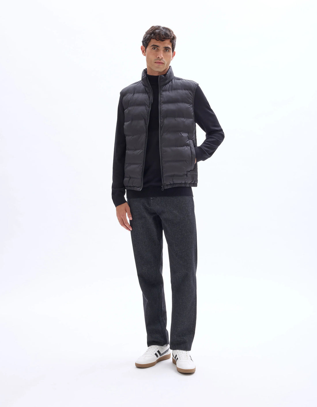 Celio_Black_Lightweight Sleeveless Down Jacket_MUWELDSL_BLACK_01
