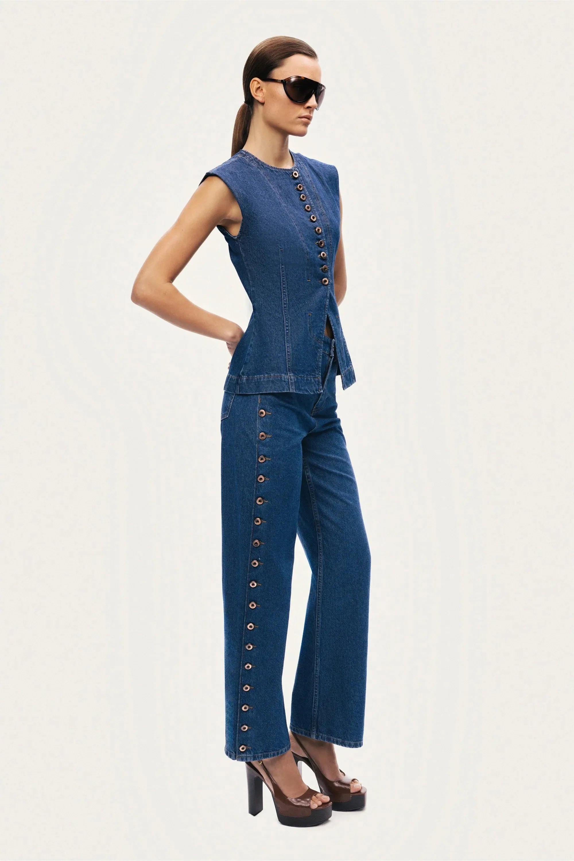Nocturne Dark Blue Women Eyelet Detail Wide-Leg Denim Pants SKU: N26YD18167_0070 Image 03