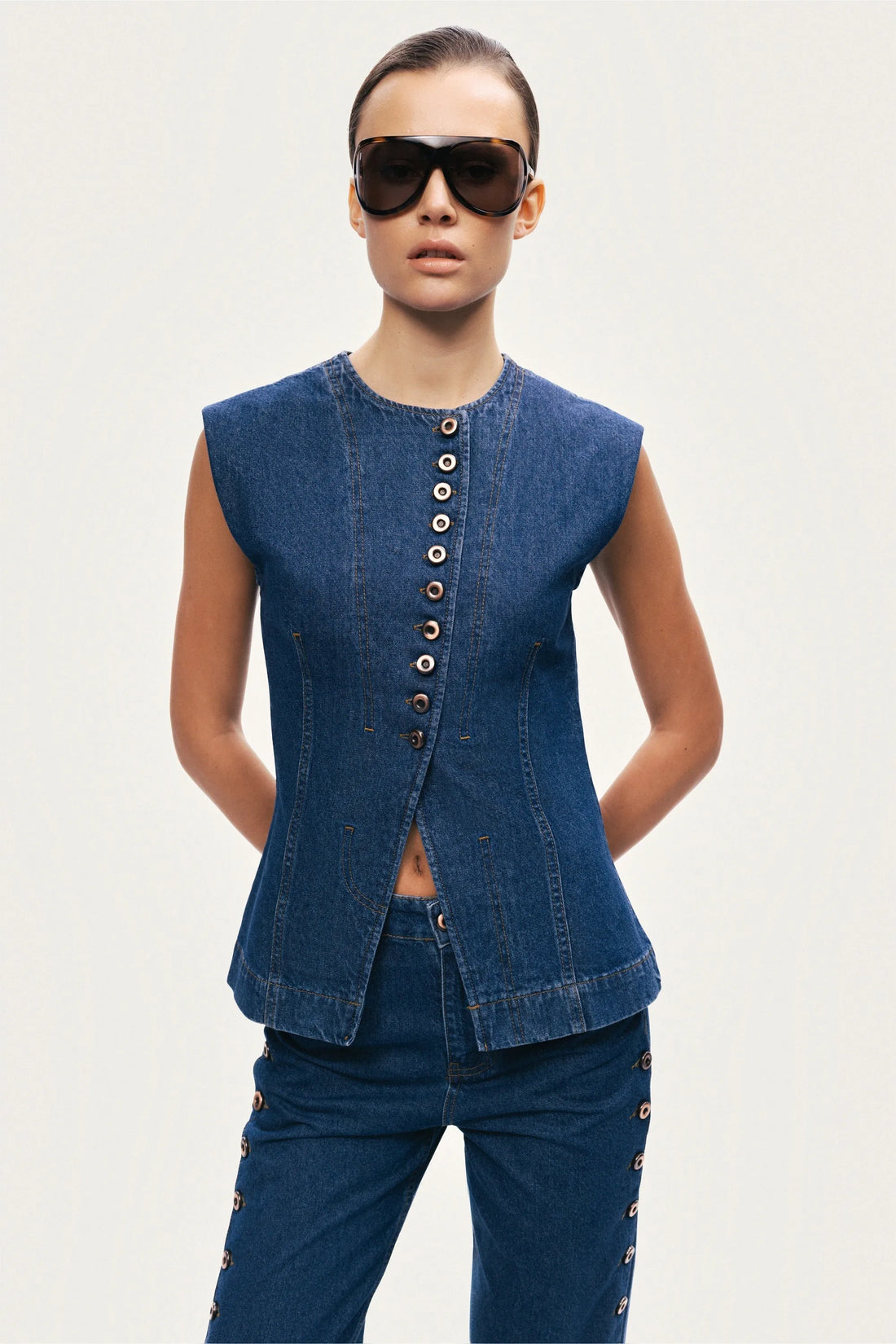 Nocturne Dark Blue Women Button-Front Denim Vest SKU: N26YD7080_0070 Image 03