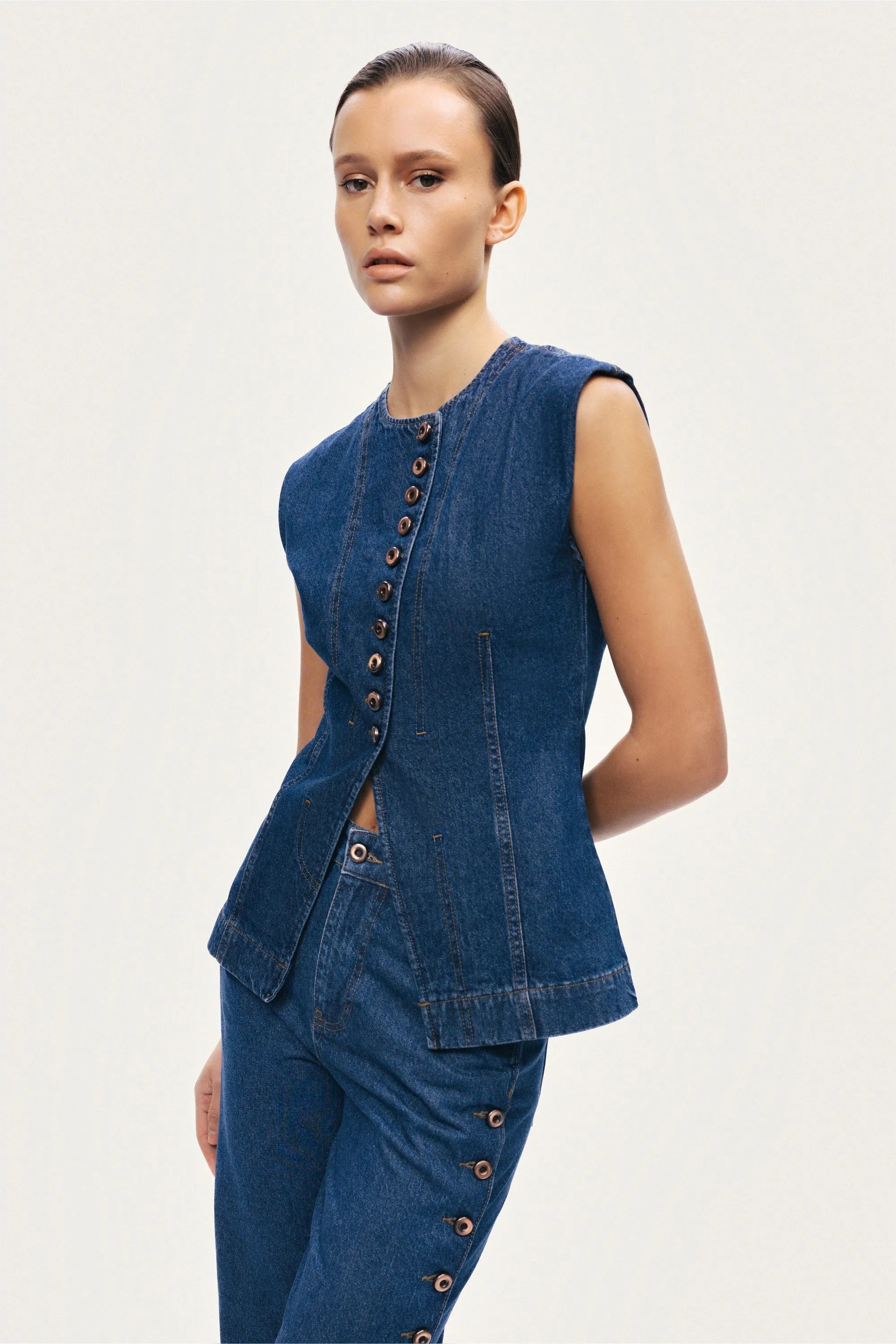 Nocturne Dark Blue Women Button-Front Denim Vest SKU: N26YD7080_0070 Image 05