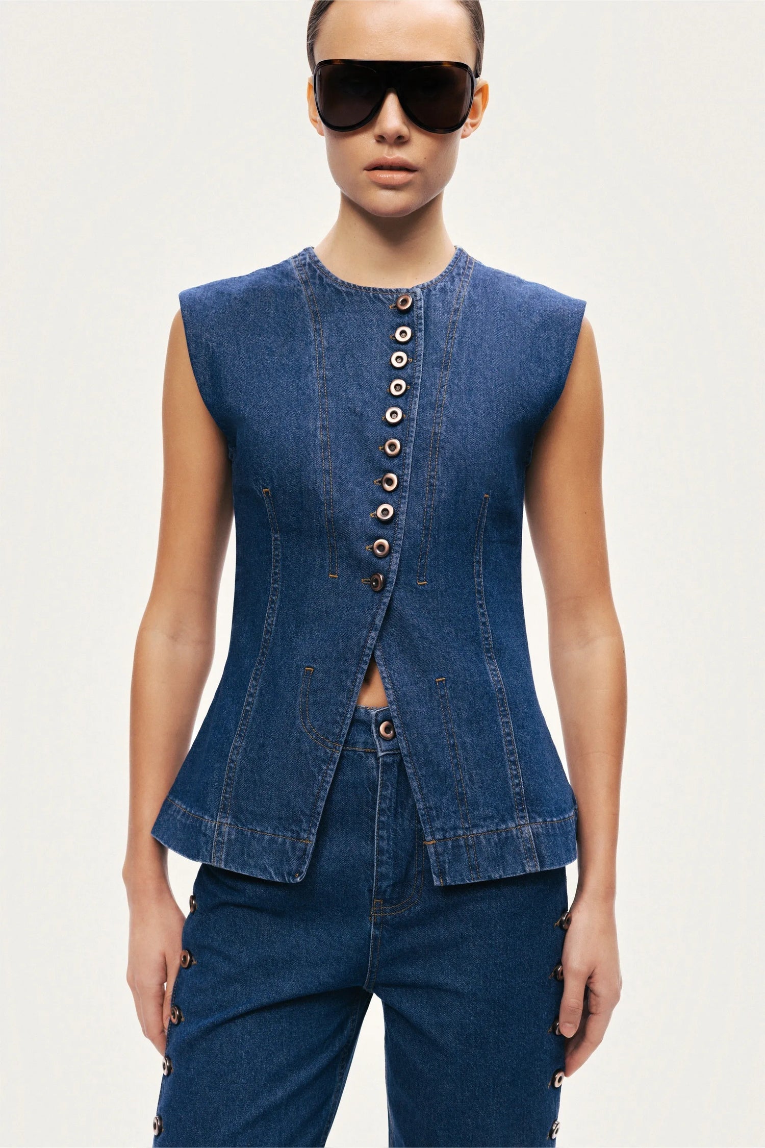 Nocturne Dark Blue Women Button-Front Denim Vest SKU: N26YD7080_0070 Image 06