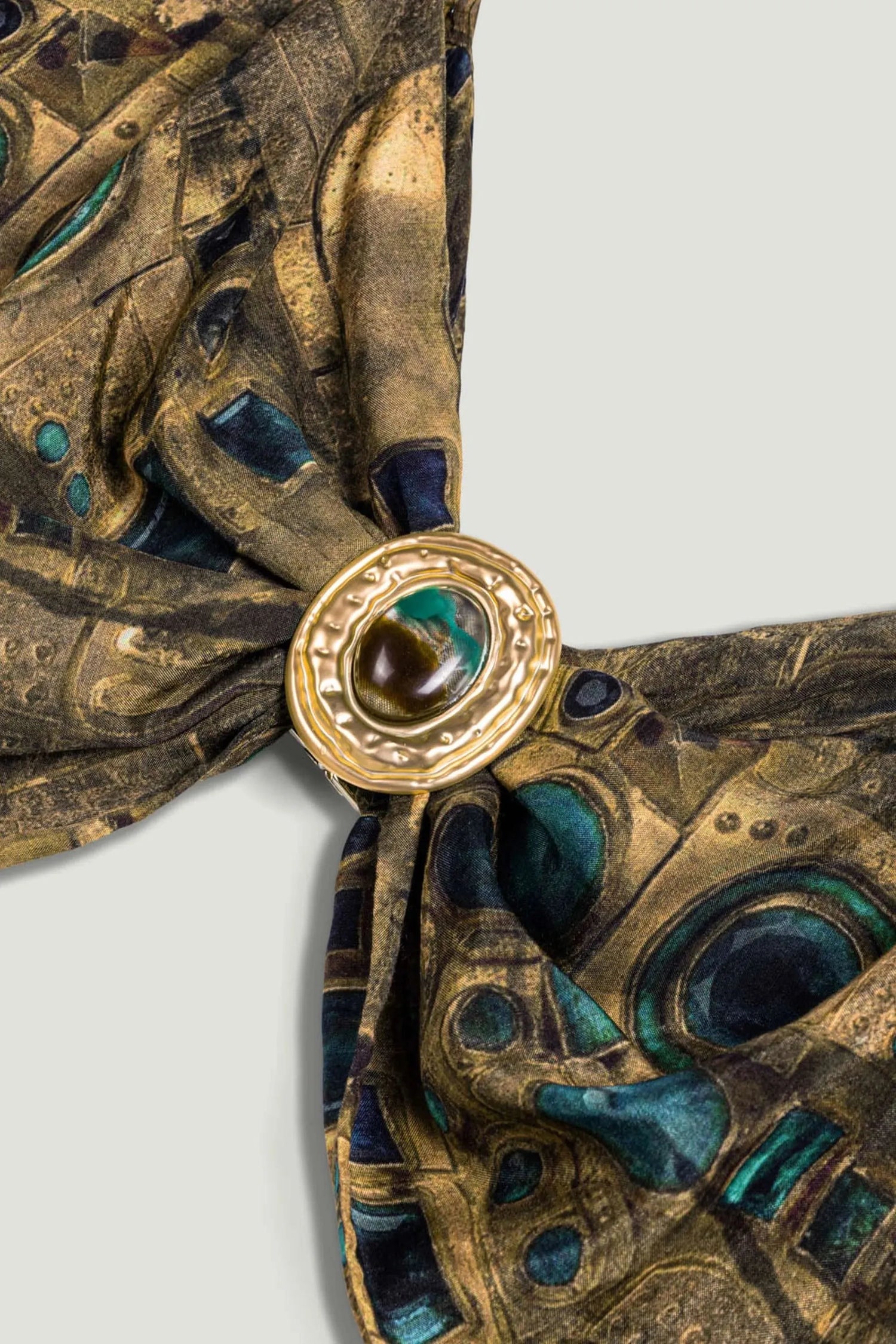 Nocturne Multi-Coloured Women Printed Ring Detail Crop Top SKU: N26YN19018_0007 Image 10