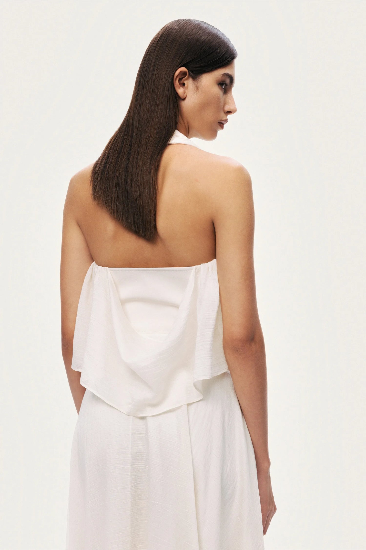 Nocturne White Women Floral Detail Halterneck Bustier SKU: N26YN19020_0001 Image 06