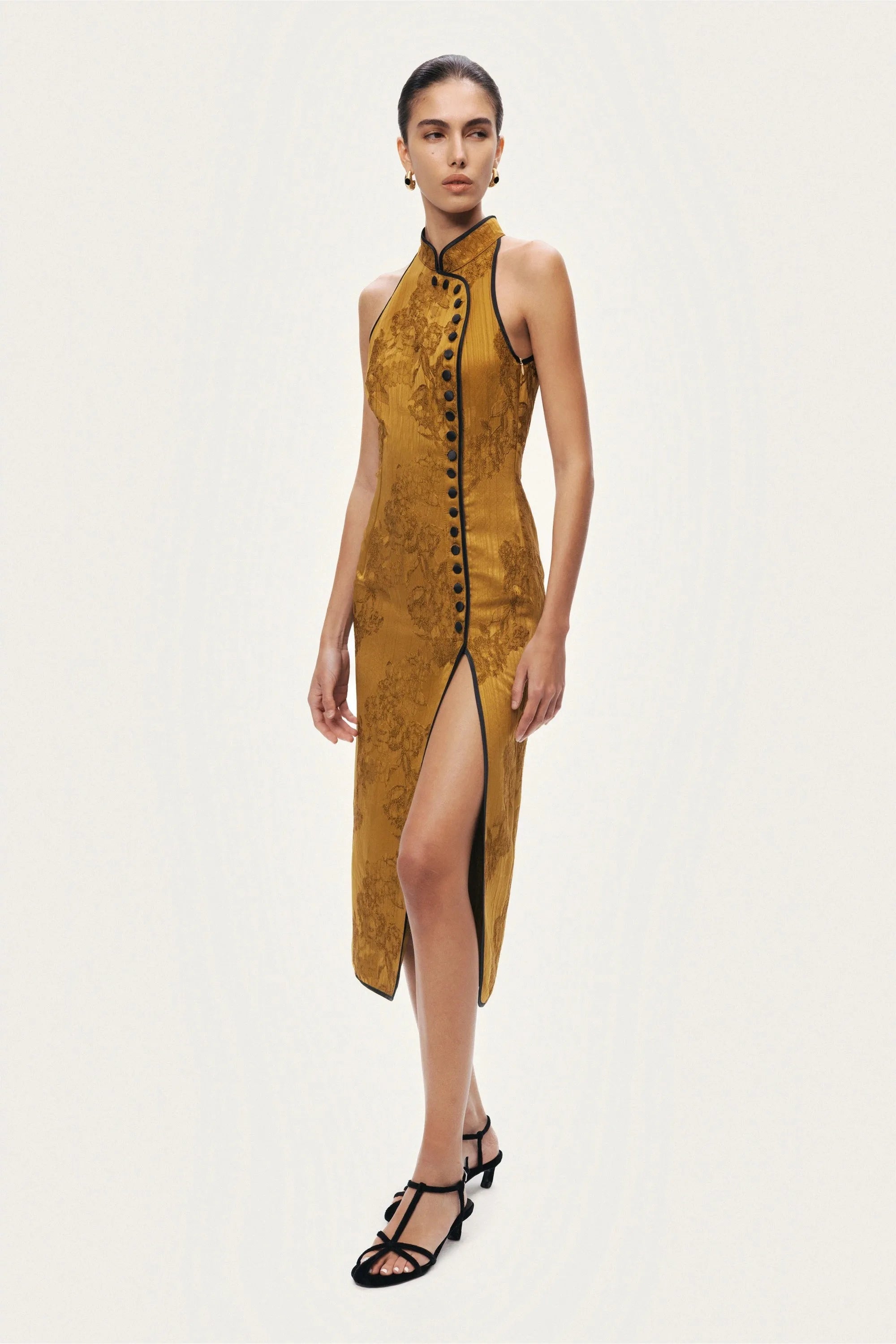Nocturne Camel Women High-Neck Button-Detail Midi Dress SKU: N26YN2744_0053 Image 03