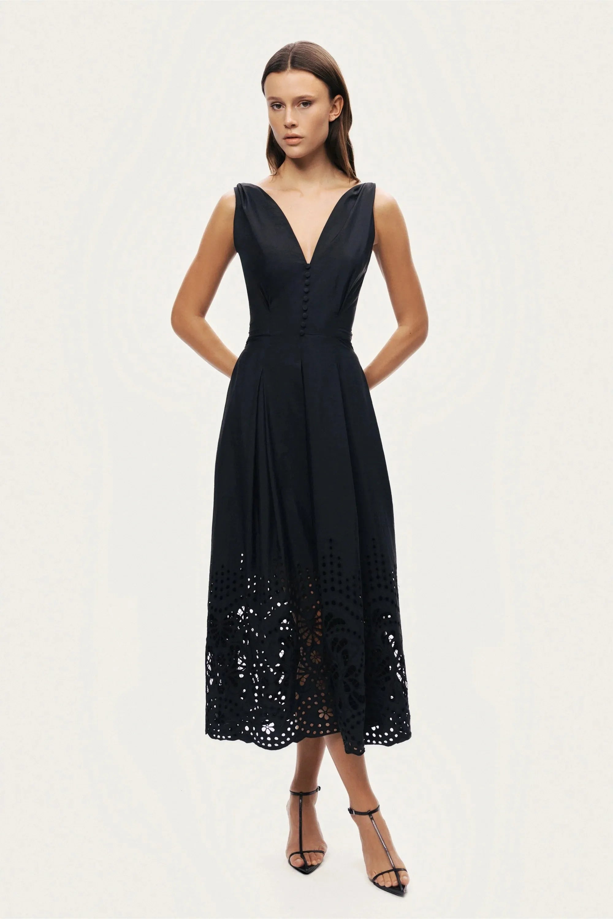 Nocturne Black Women Sleeveless Embroidered Midi Dress SKU: N26YN2745_0002 Image 03