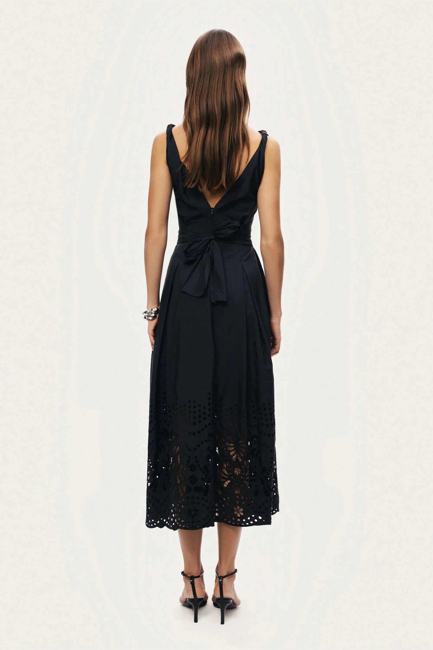 Nocturne Black Women Sleeveless Embroidered Midi Dress SKU: N26YN2745_0002 Image 07