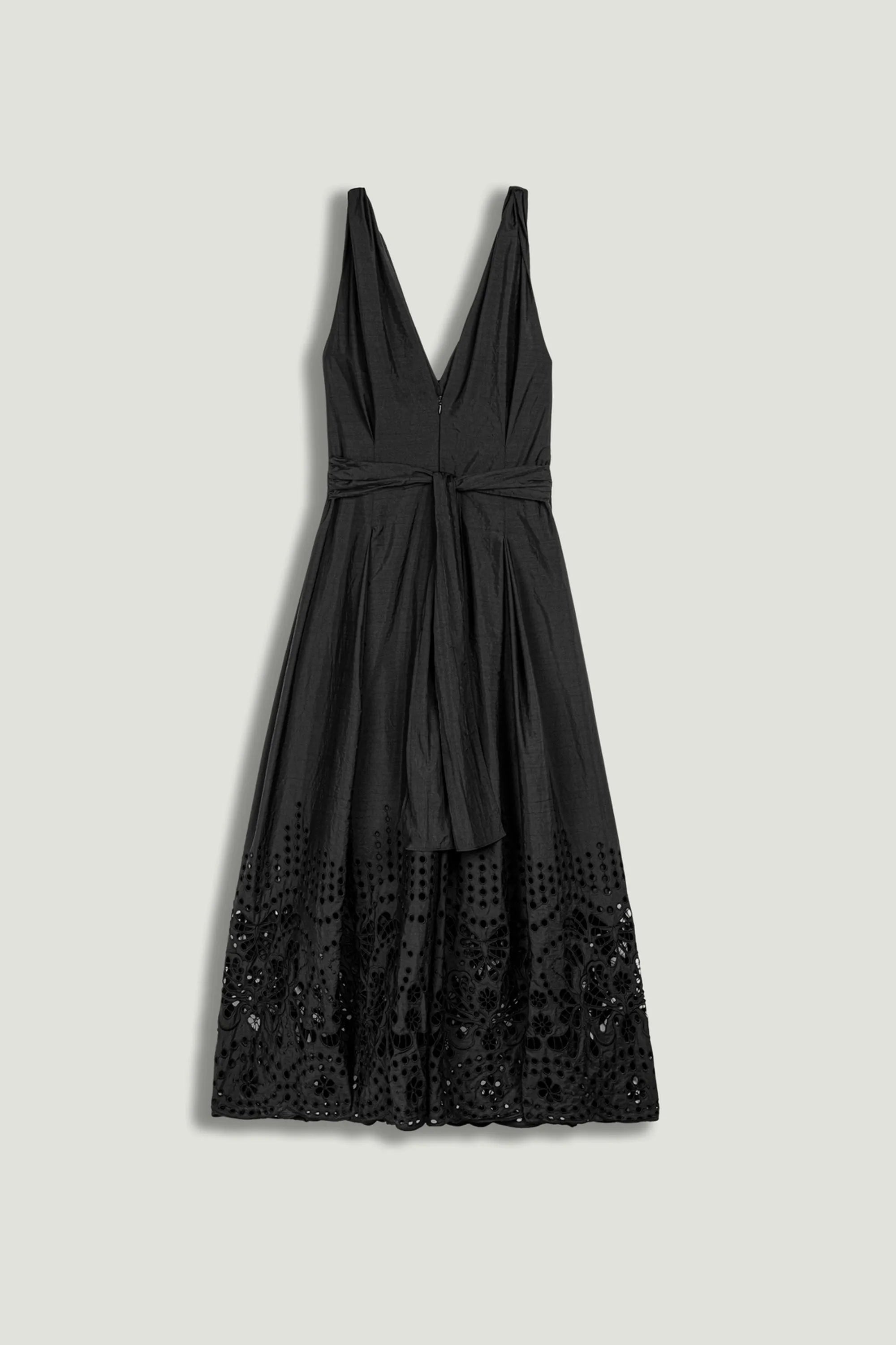 Nocturne Black Women Sleeveless Embroidered Midi Dress SKU: N26YN2745_0002 Image 09