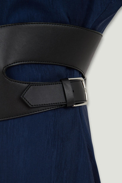 Nocturne Navy Women V-Neck Belted Midi Dress SKU: N26YN2798_0009 Image 03