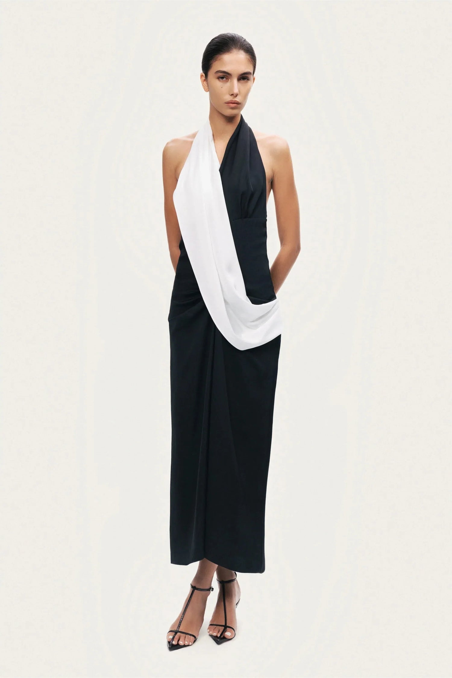 Nocturne Multi-Coloured Women Contrast Draped Halter Maxi Dress SKU: N26YN2807_0007 Image 05