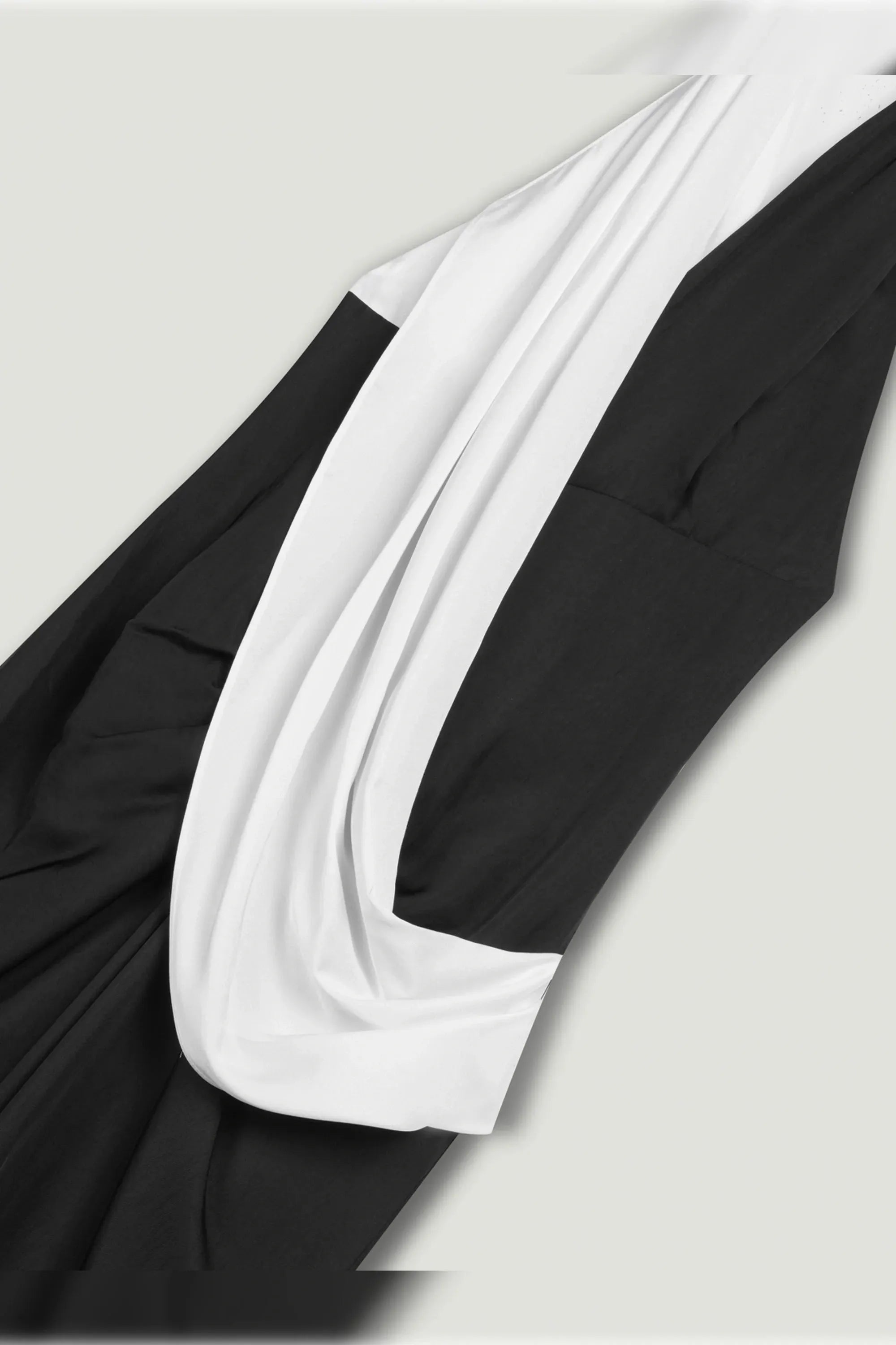 Nocturne Multi-Coloured Women Contrast Draped Halter Maxi Dress SKU: N26YN2807_0007 Image 10