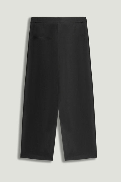 Nocturne Black Women Asymmetric Buckle Detail Pants SKU: N26YN3470_0002 Image 09