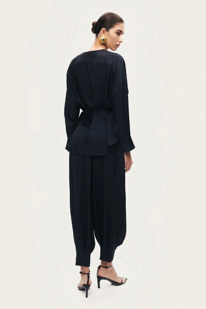 Nocturne Black Women Fluid Balloon-Leg Pants SKU: N26YN3478_0002 Image 06