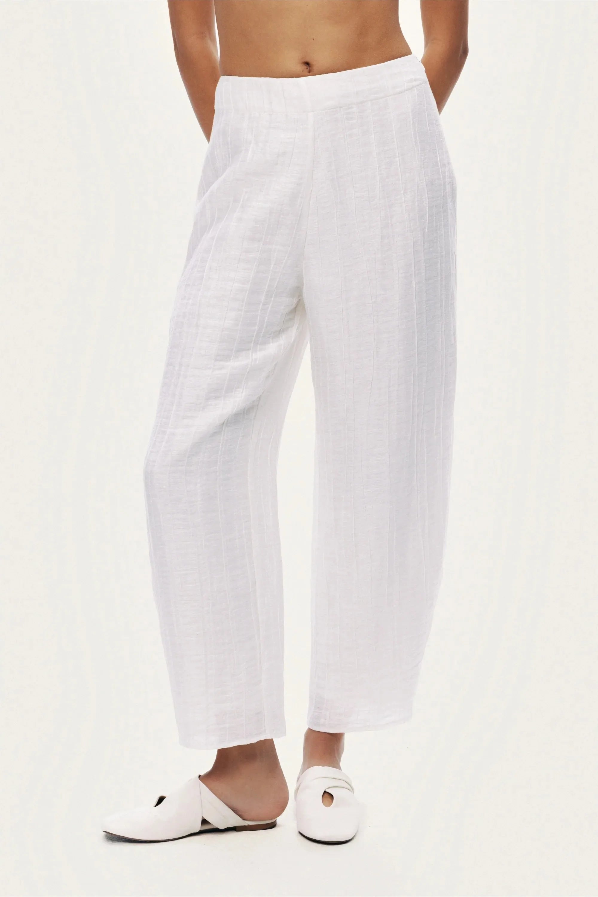 Nocturne White Women Relaxed Linen Pants SKU: N26YN3485_0001 Image 06