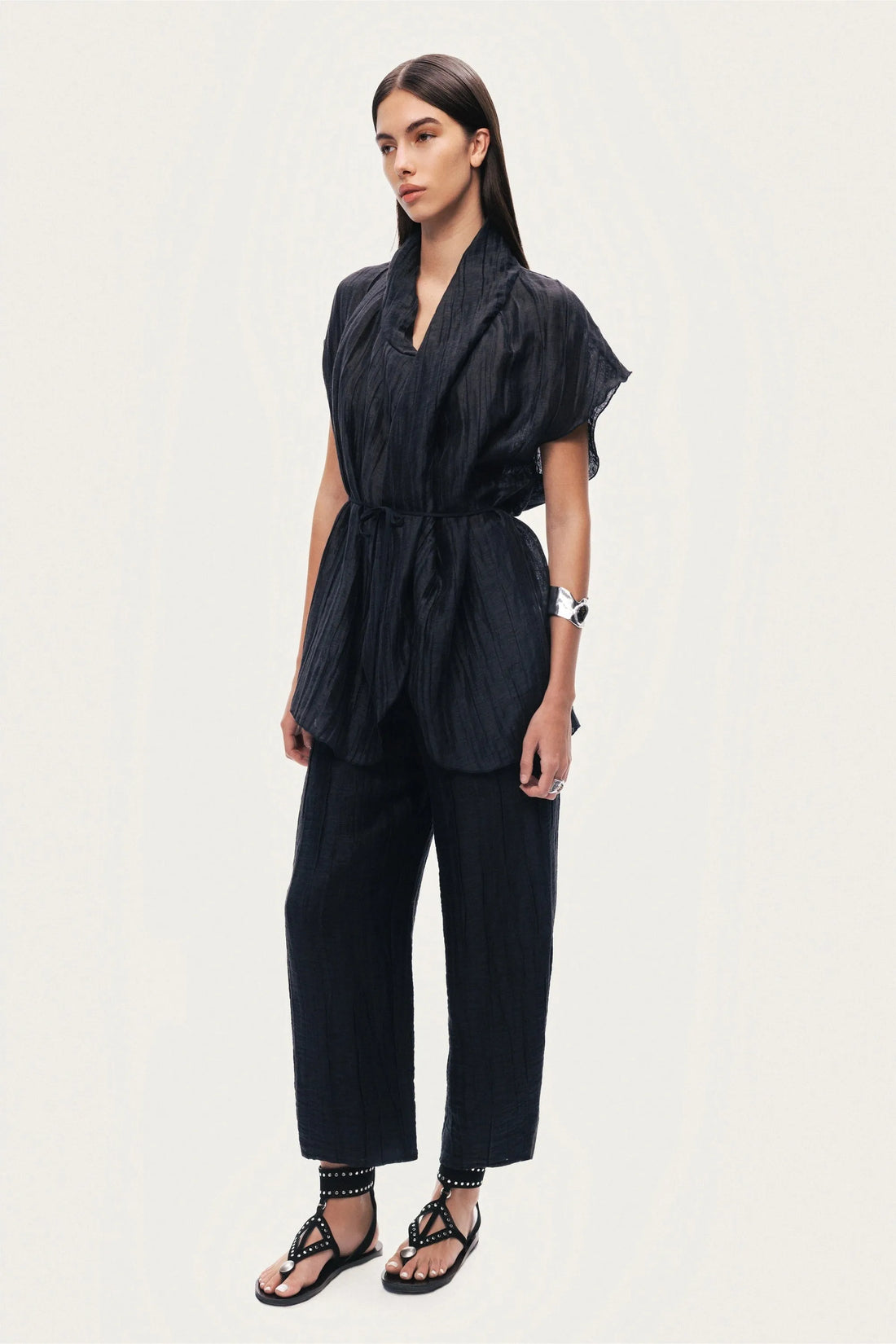 Nocturne Black Women Textured Straight-Leg Pants SKU: N26YN3485_0002 Image 03