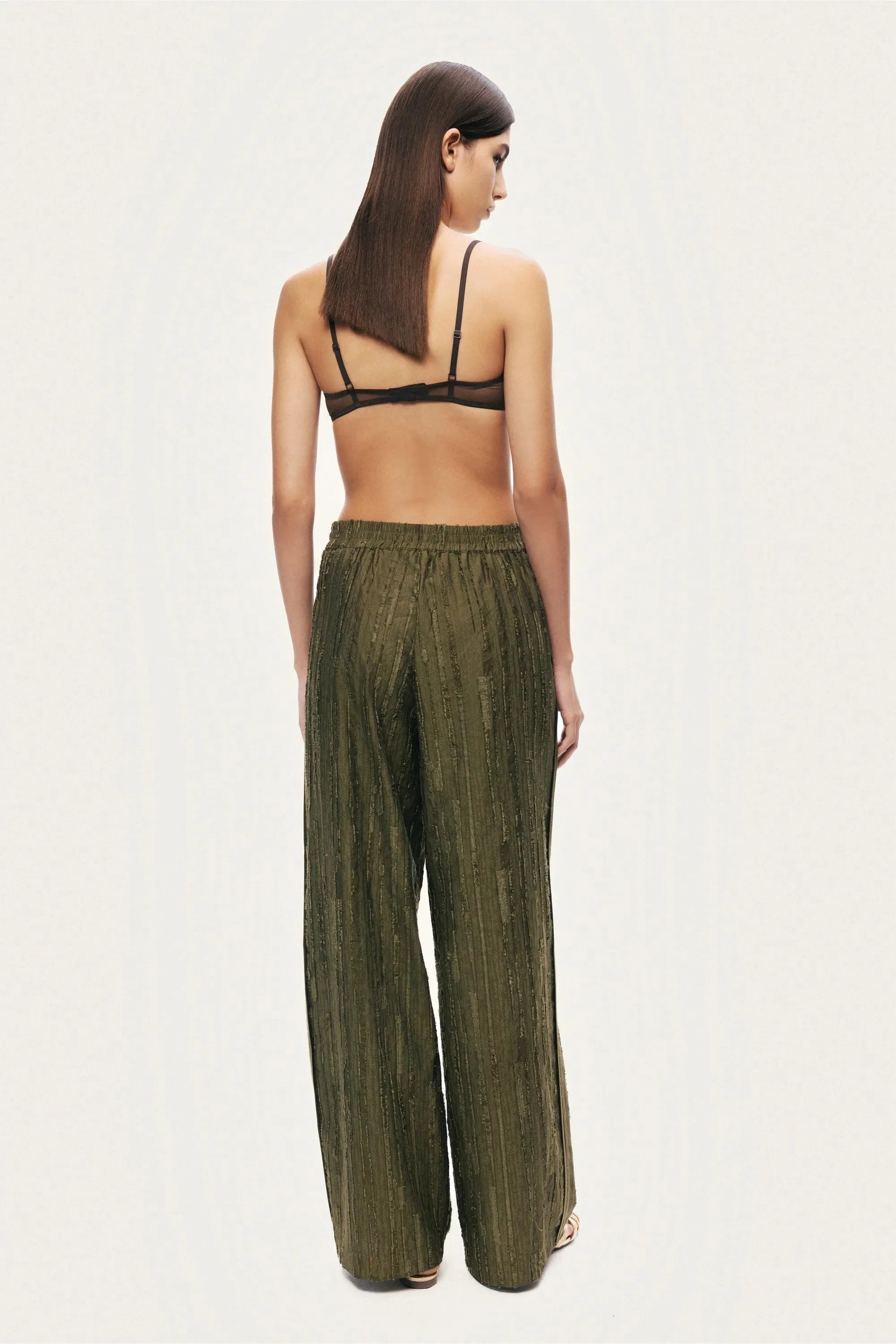Nocturne Khaki Women Textured Wide-Leg Pants SKU: N26YN3488_0010 Image 06
