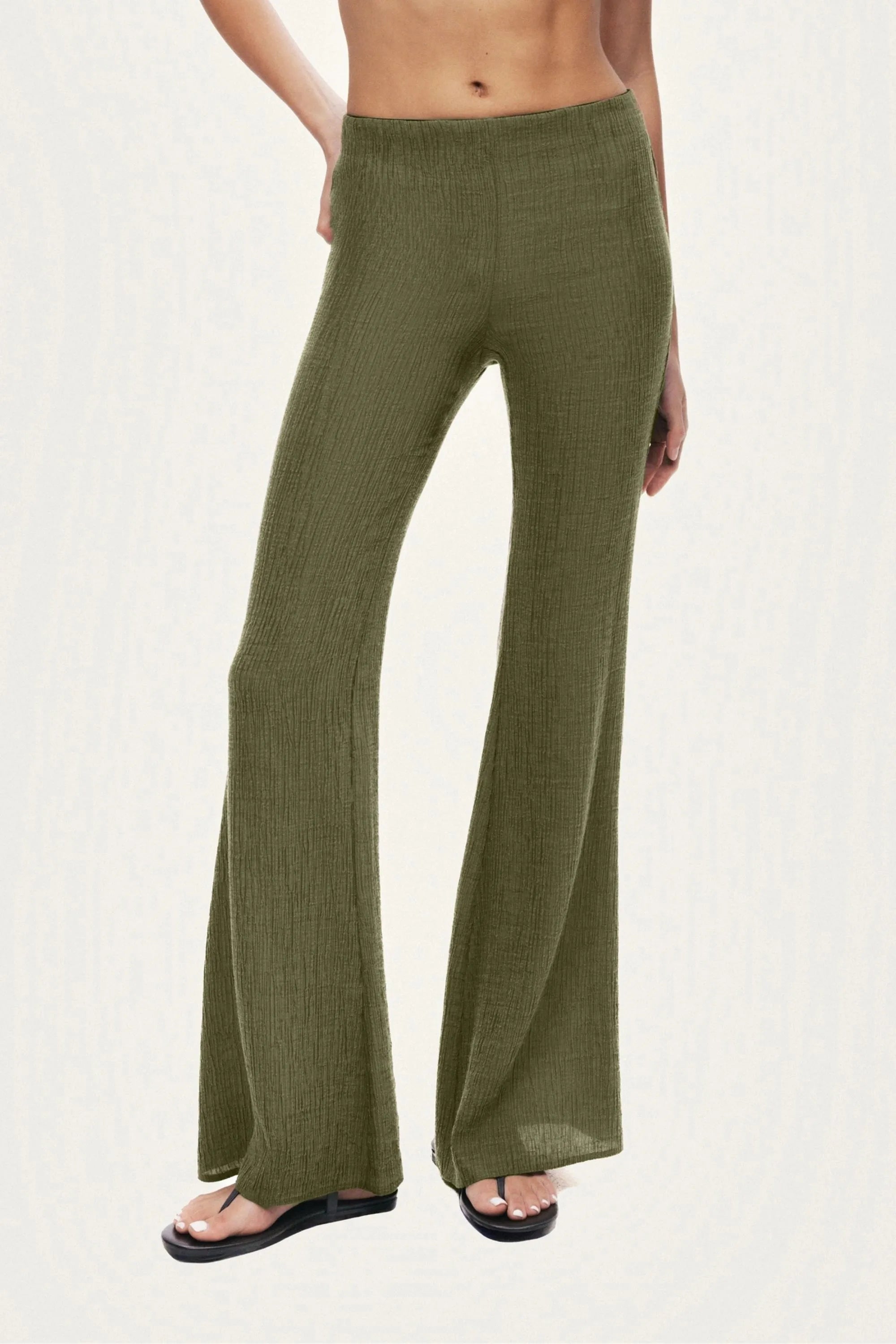 Nocturne Khaki Women Flared High-Waist Pants SKU: N26YN3492_0010 Image 05