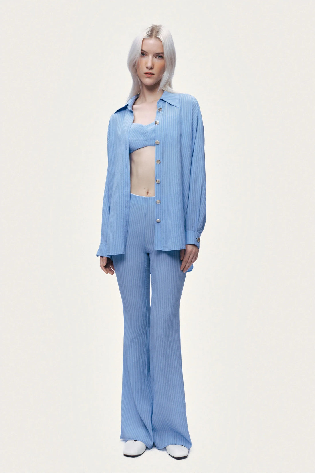 Nocturne Blue Women High-Waist Flare Trousers SKU: N26YN3510_0011 Image 03
