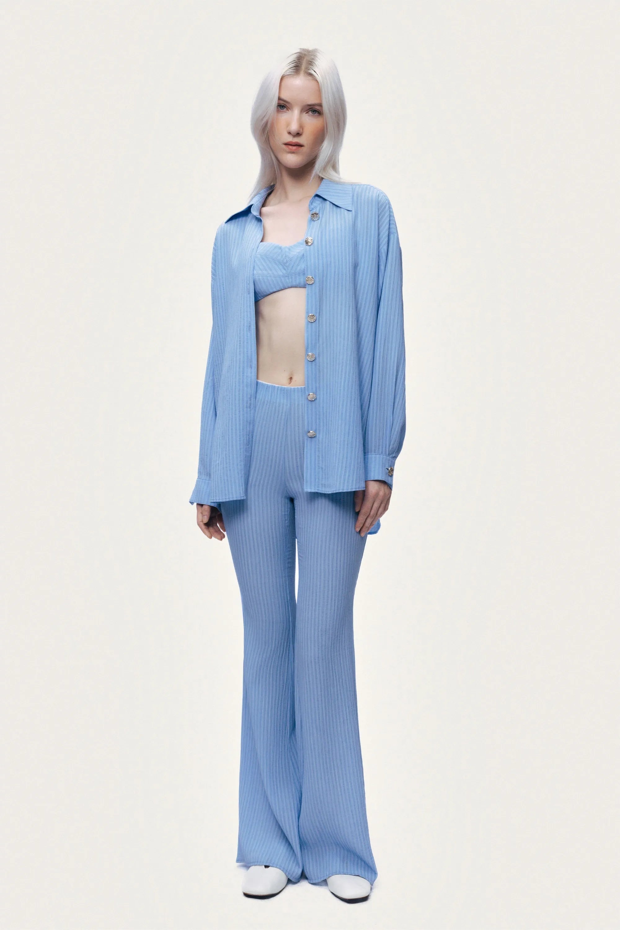Nocturne Blue Women High-Waist Flare Trousers SKU: N26YN3510_0011 Image 03