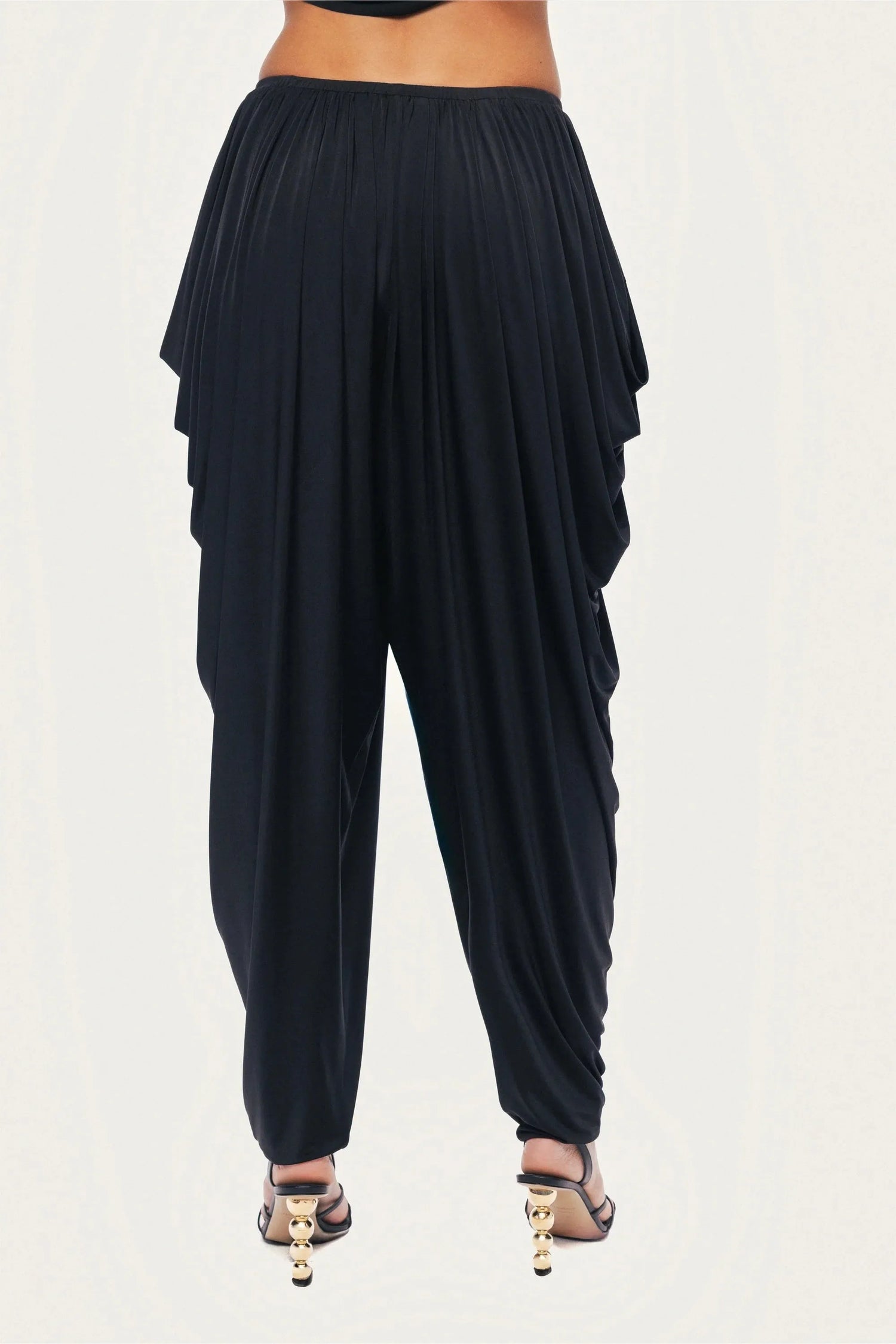 Nocturne Black Women Draped Relaxed-Fit Pants SKU: N26YN3515_0002 Image 06