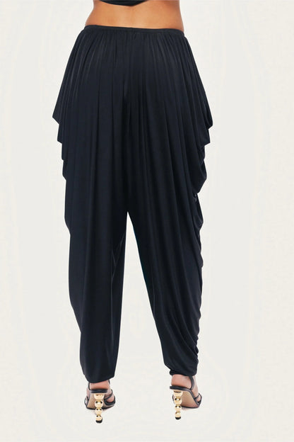 Nocturne Black Women Draped Relaxed-Fit Pants SKU: N26YN3515_0002 Image 06