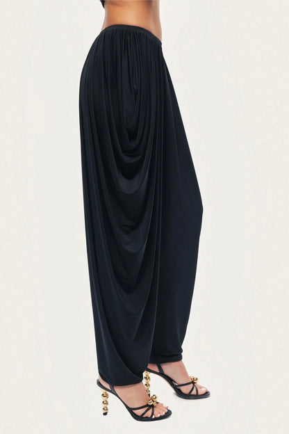 Nocturne Black Women Draped Relaxed-Fit Pants SKU: N26YN3515_0002 Image 07