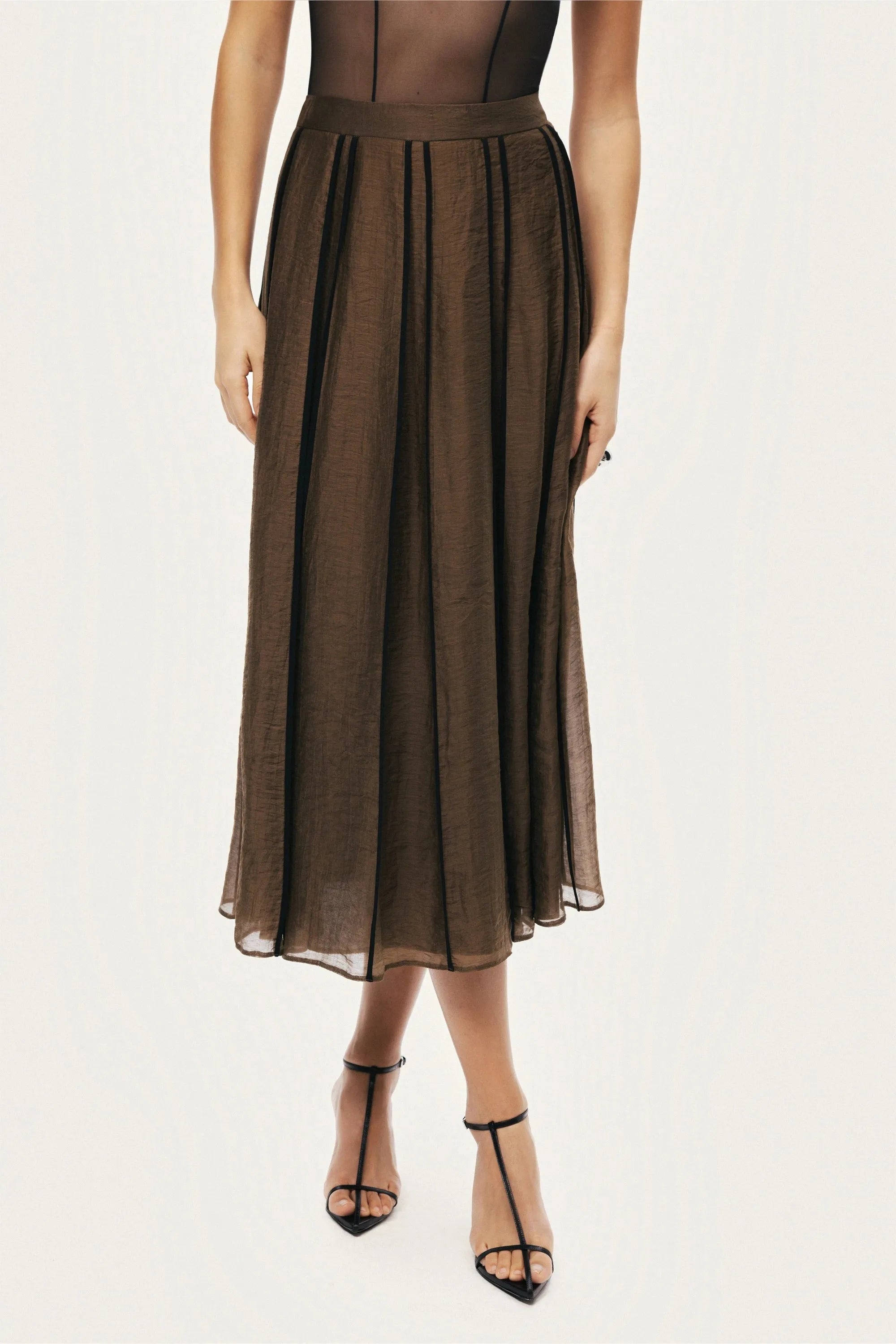 Nocturne Camel Women Sheer Pleated Midi Skirt SKU: N26YN4258_0053 Image 06