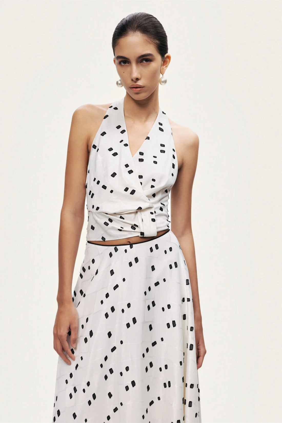 Nocturne Multi-Coloured Women Printed Halter Blouse SKU: N26YN6227_0007 Image 05