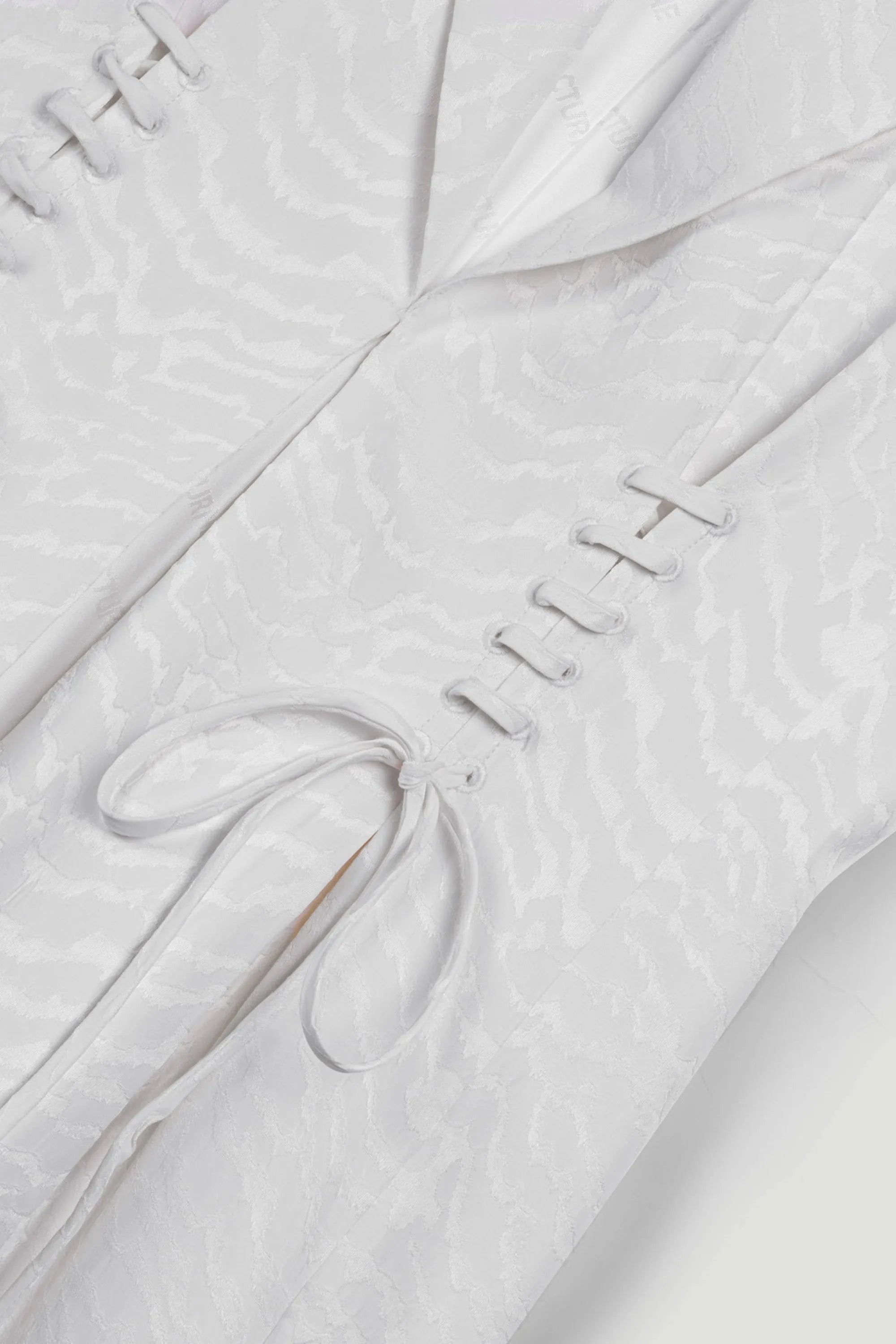 Nocturne Off-White Women Lace-Up Waist Tailored Vest SKU: N26YN7089_0014 Image 09