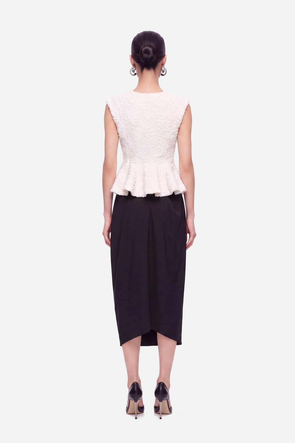 Nocturne Off-White Women Accessory Detail Crew Neck Knit Top SKU: N27KD50201_0014 Image 02