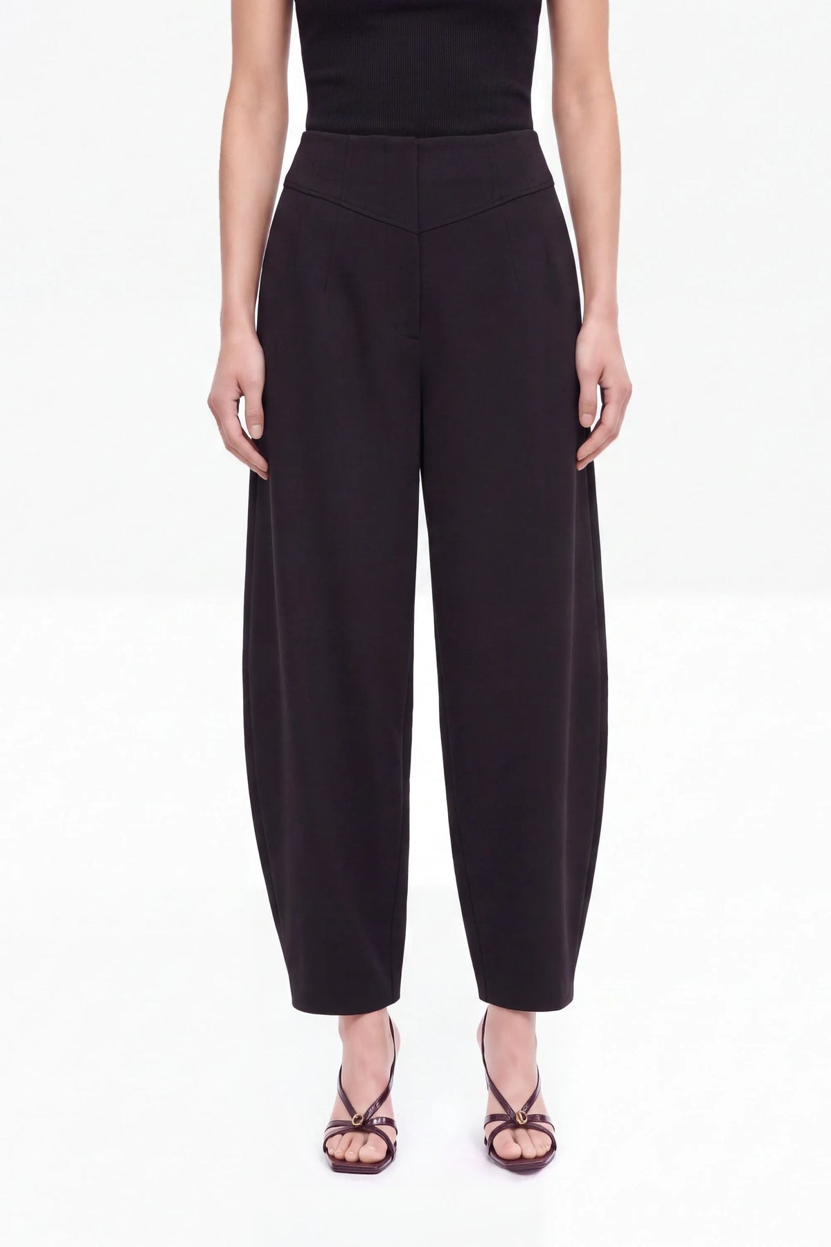 Nocturne Black Women Tailored Wide Leg Trousers SKU: N27KN3544_0002 Image 03