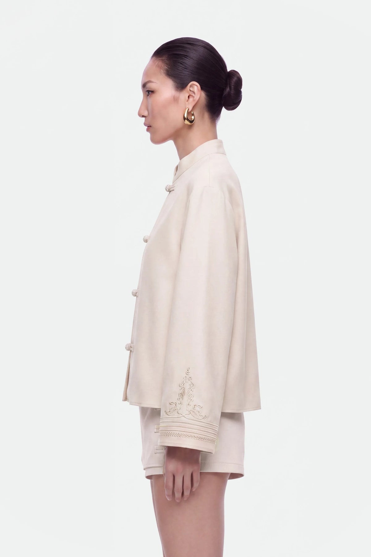 Nocturne Off-White Women Embroidery Detail Oversized Jacket SKU: N27KN5384_0014 Image 03
