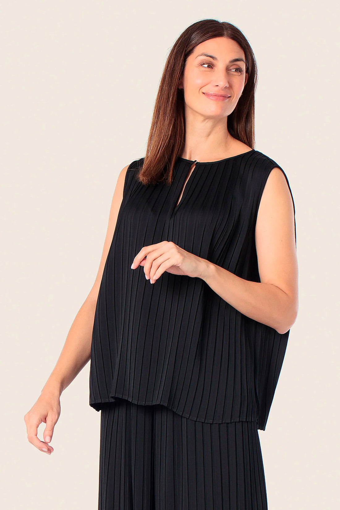 Gerry Weber Black 0 Sleeveless Pleated Blouse SKU: N61015_120 Image 01
