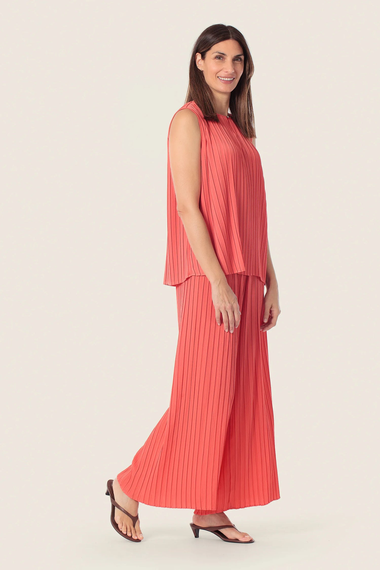Gerry Weber Red Lobster 0 Sleeveless Pleated Blouse SKU: N61015_302 Image 03