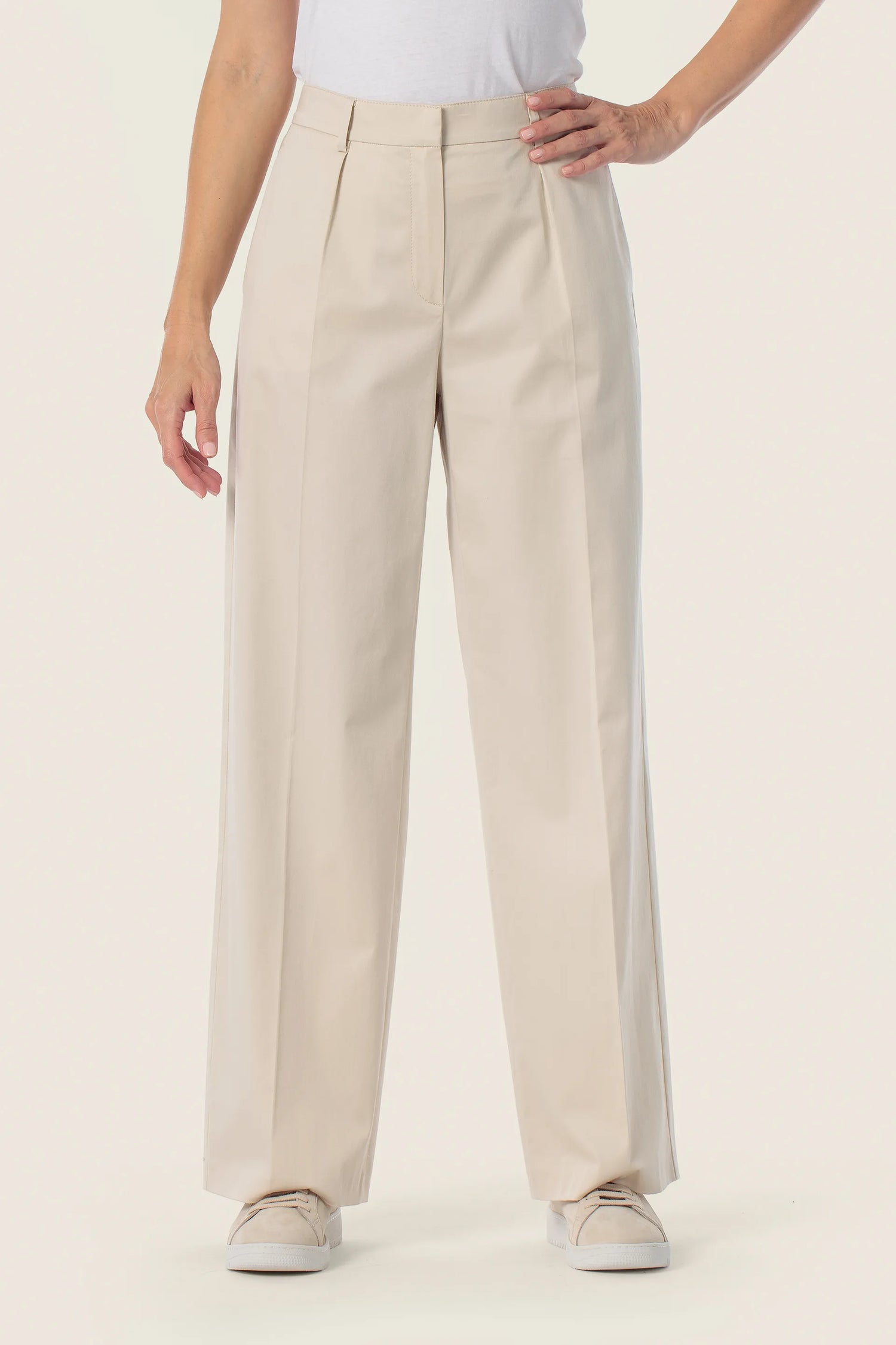 Gerry Weber Beige Sand 0 Beige Basic Trousers SKU: N67089_129 Image 01