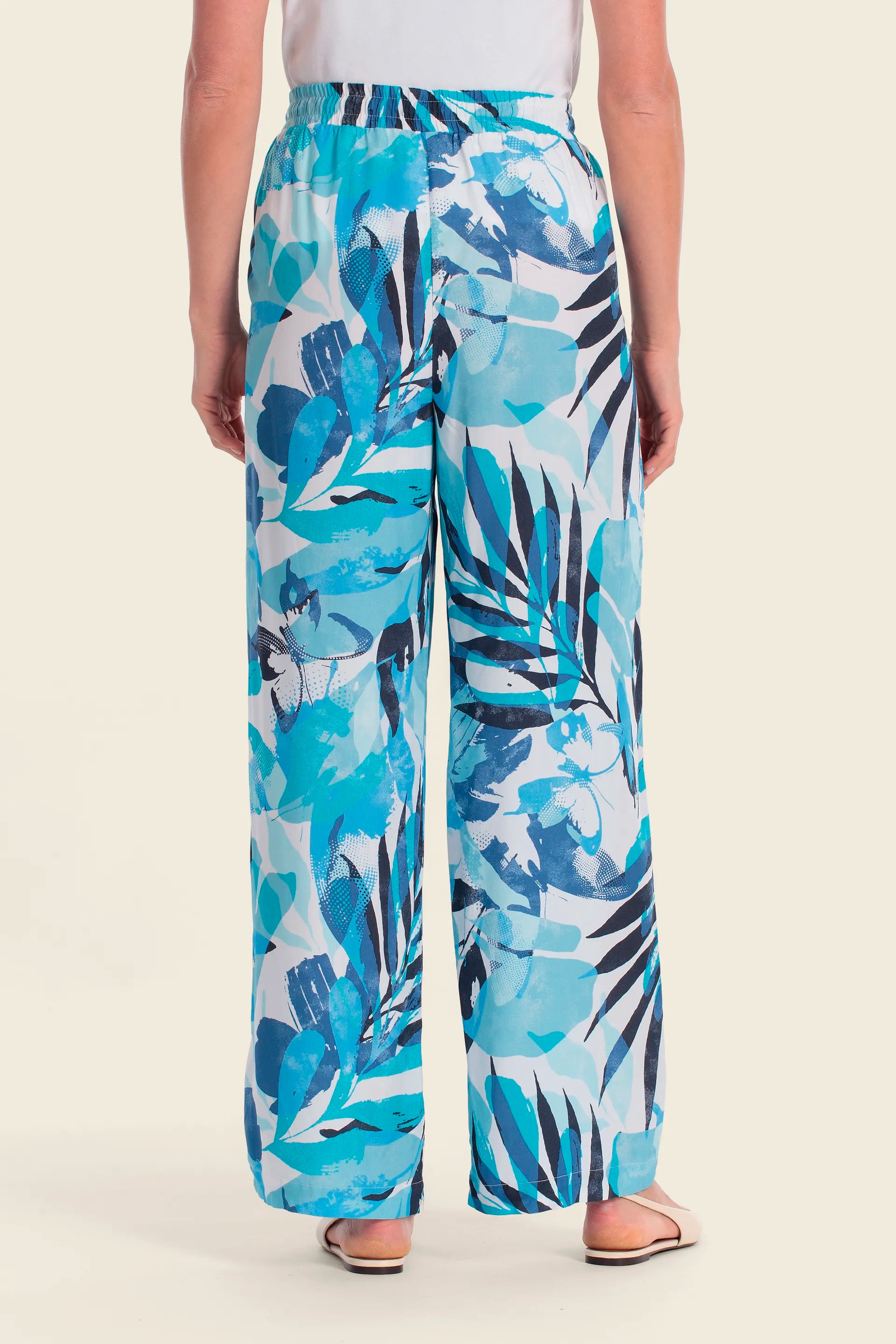 Gerry Weber Butterfloral Blue Print 0 Printed Slip On Trousers SKU: N67098_643 Image 02