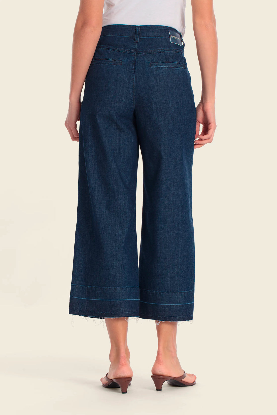 Gerry Weber Blue Dark Denim 0 Cropped Wide Leg Jeans SKU: N67118_397 Image 02