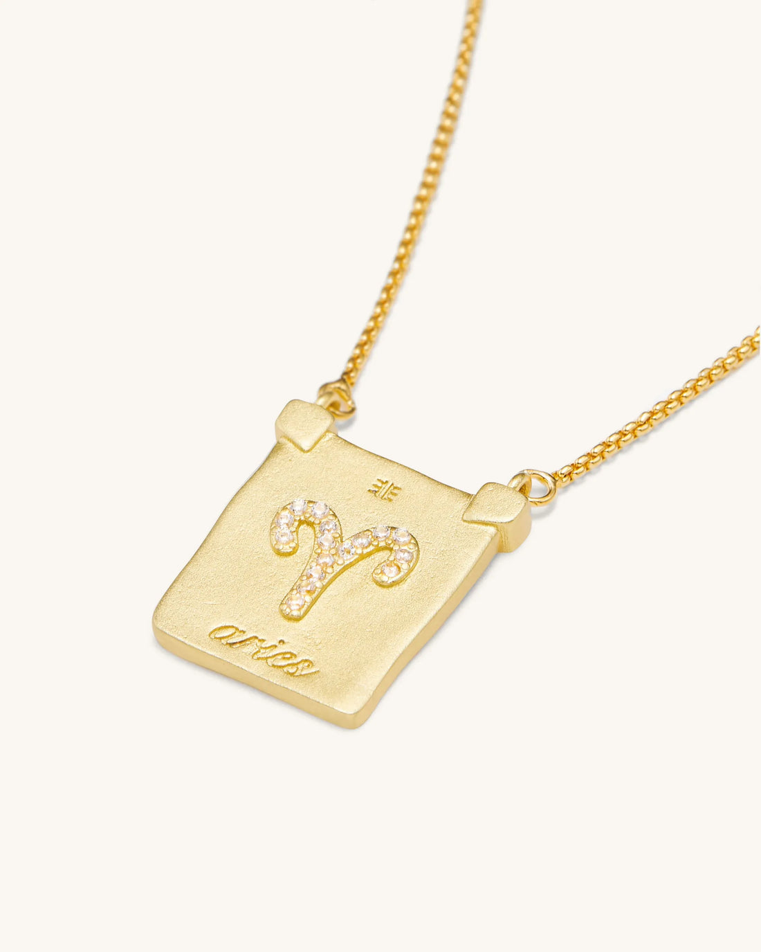 JW PEI_Gold_Zodiac Pendant Necklace_NE005-1_Gold_01
