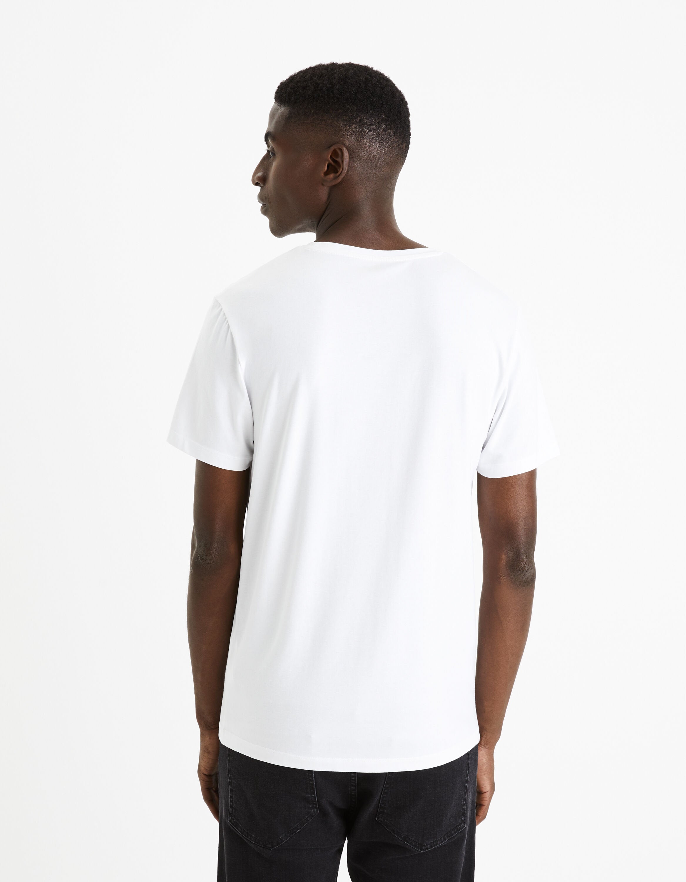 Slim-Neck Stretch Cotton T-Shirt_04