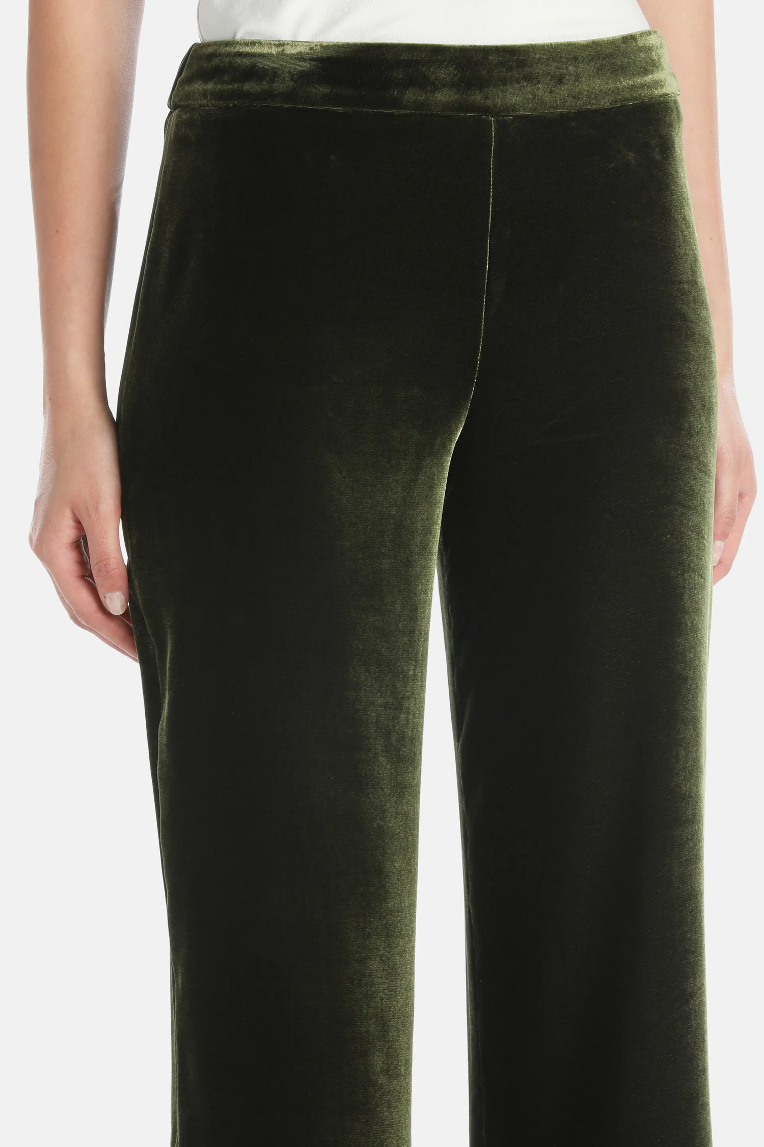 Luisa Spagnoli_Green_Orfano - Velvet Trousers_ORFANO A_1741_04