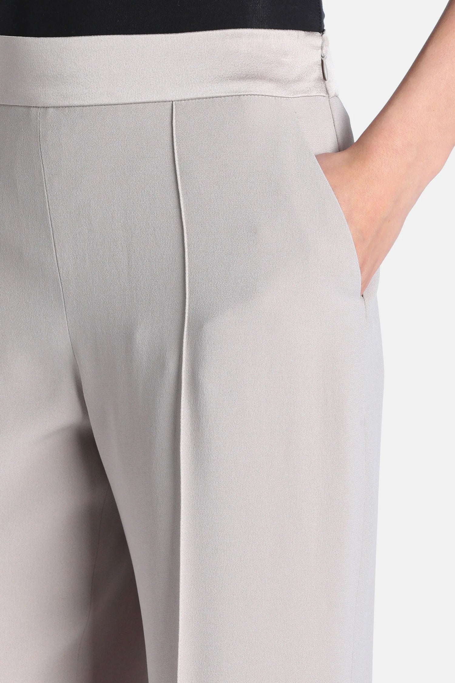 Luisa Spagnoli Platino/Platino Women Ory - Elegant Pants with Raised Creases SKU: ORY_1133 1133 Image 03