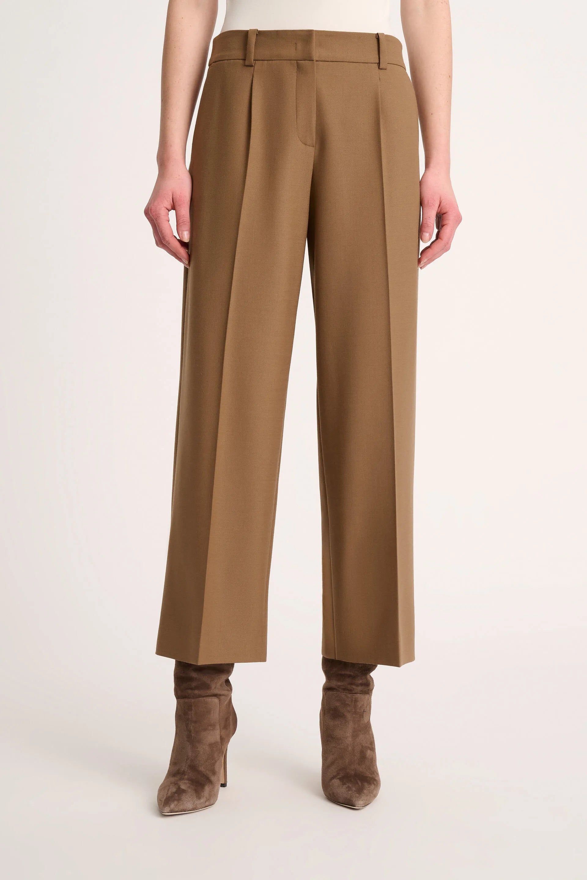Luisa Spagnoli_Hazelnut_Oste - Wide Leg Trousers_OSTE A_2202_01