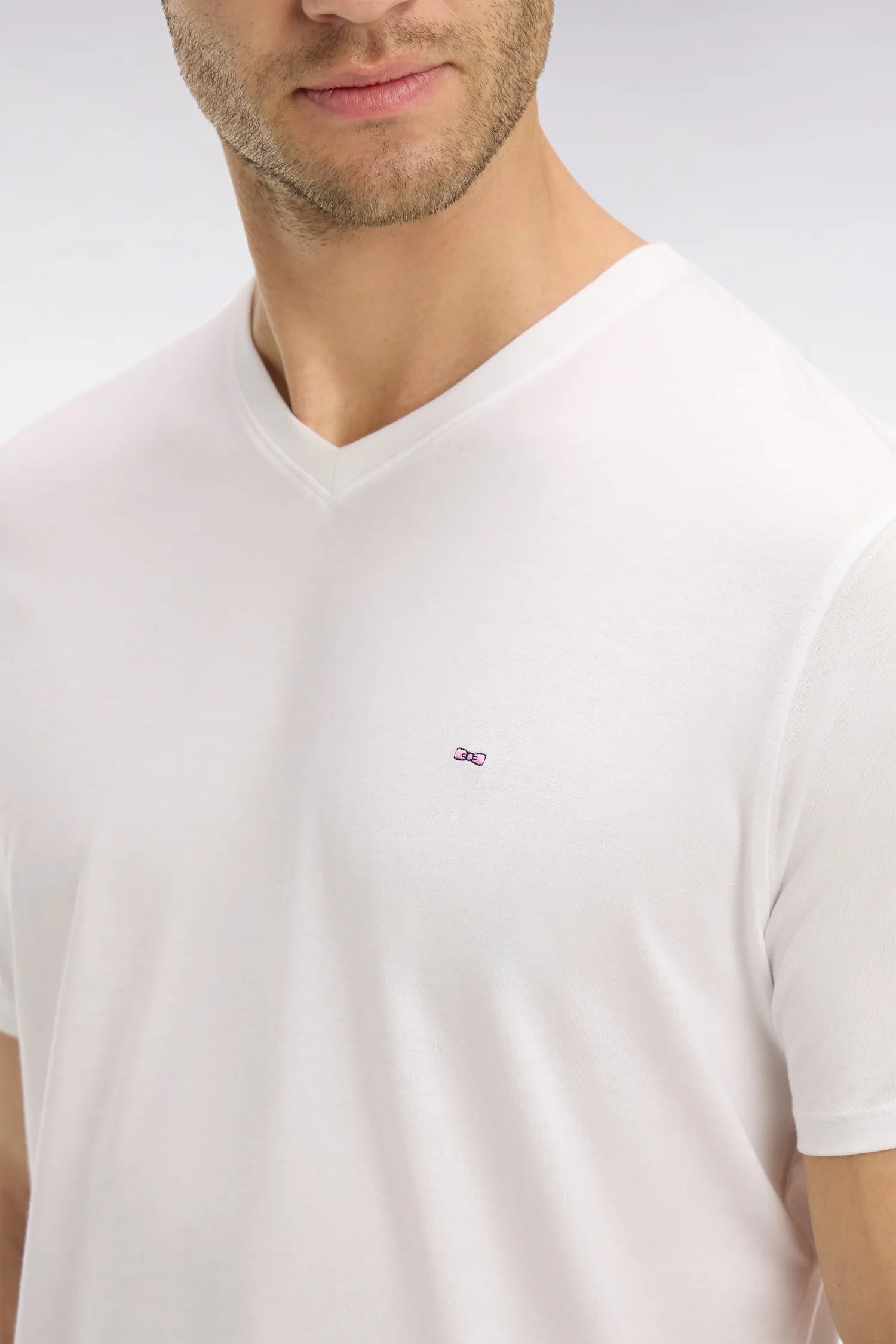 Eden Park White Men V-Neck White Light Pima Cotton T-Shirt SKU: PPKNITCE0008_BC Image 03